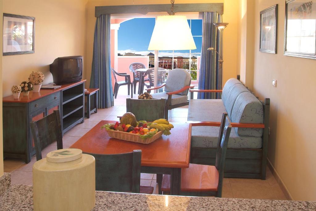Apartamentos Granada Park ปลายาเดลาสอเมริกาส ภายนอก รูปภาพ